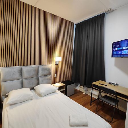 Hotel Holland Lodge Утрехт Экстерьер фото