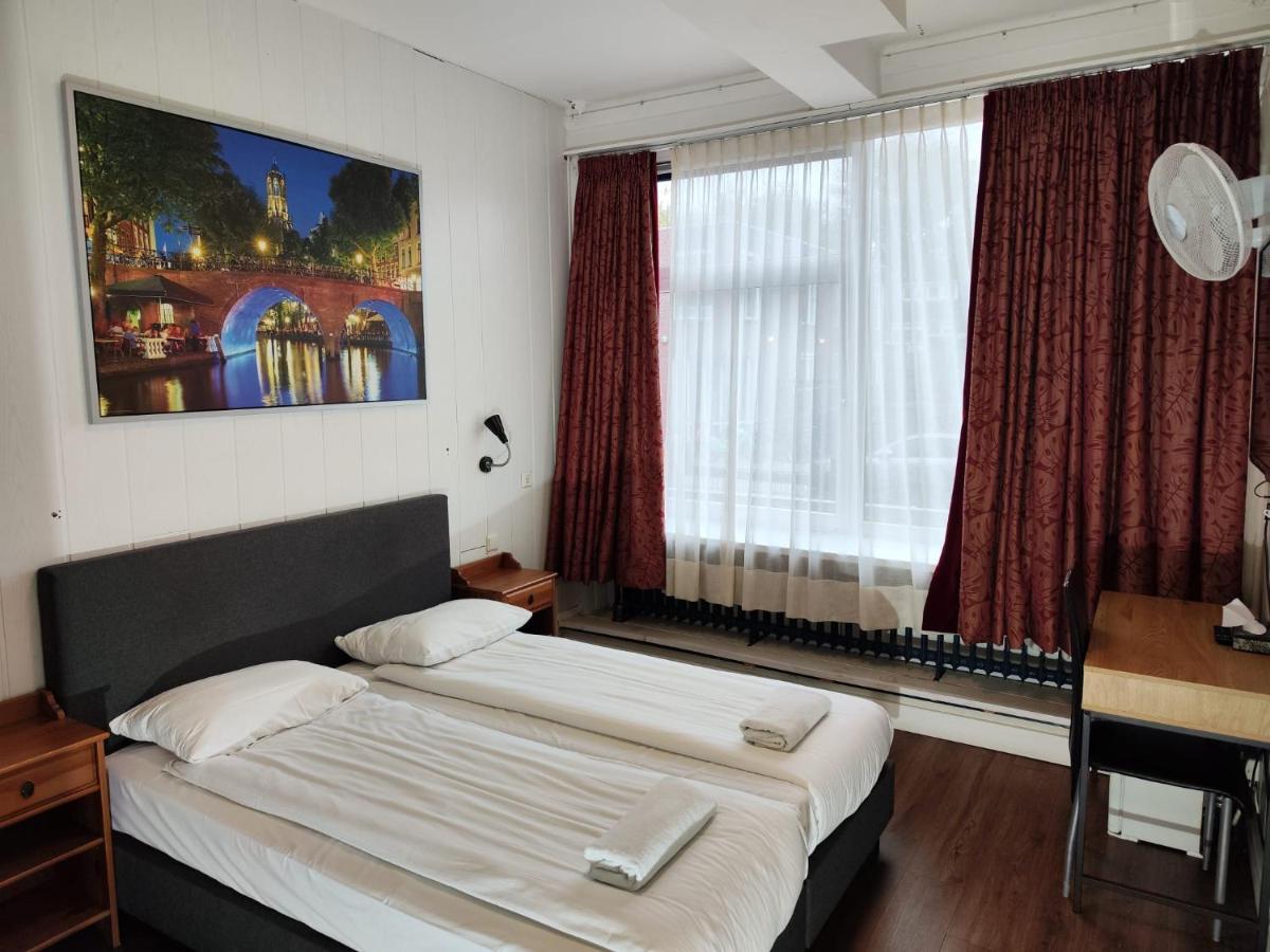Hotel Holland Lodge Утрехт Экстерьер фото