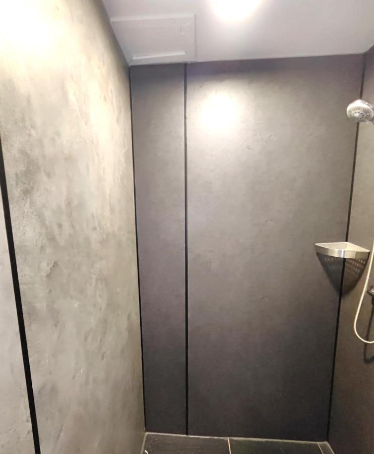 Hotel Holland Lodge Утрехт Экстерьер фото