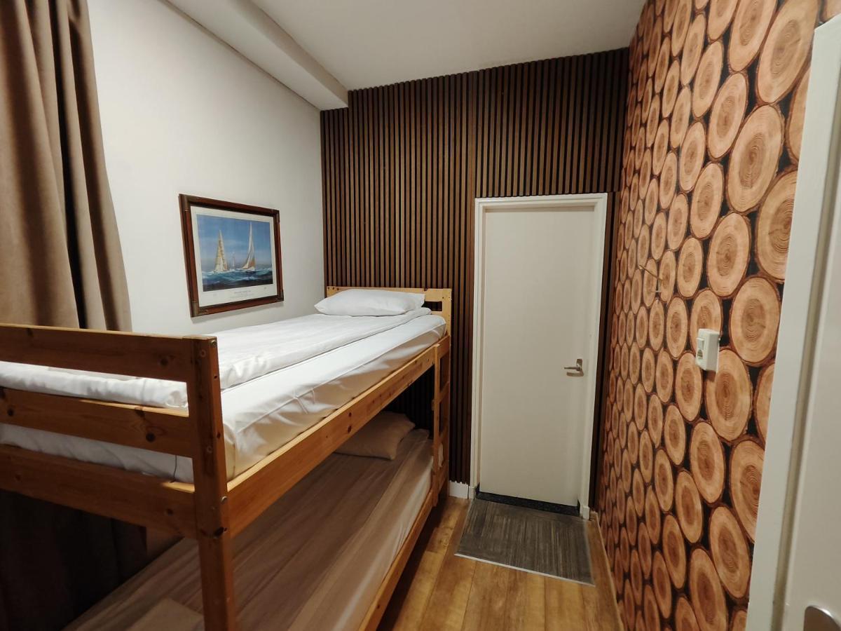 Hotel Holland Lodge Утрехт Экстерьер фото