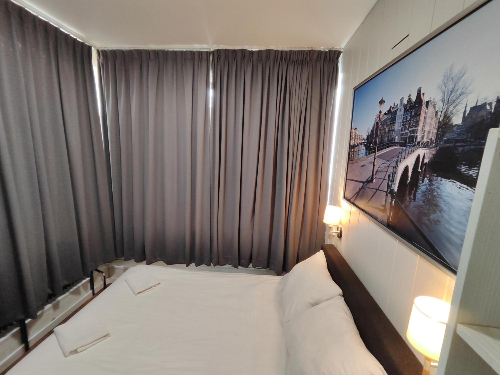 Hotel Holland Lodge Утрехт Экстерьер фото
