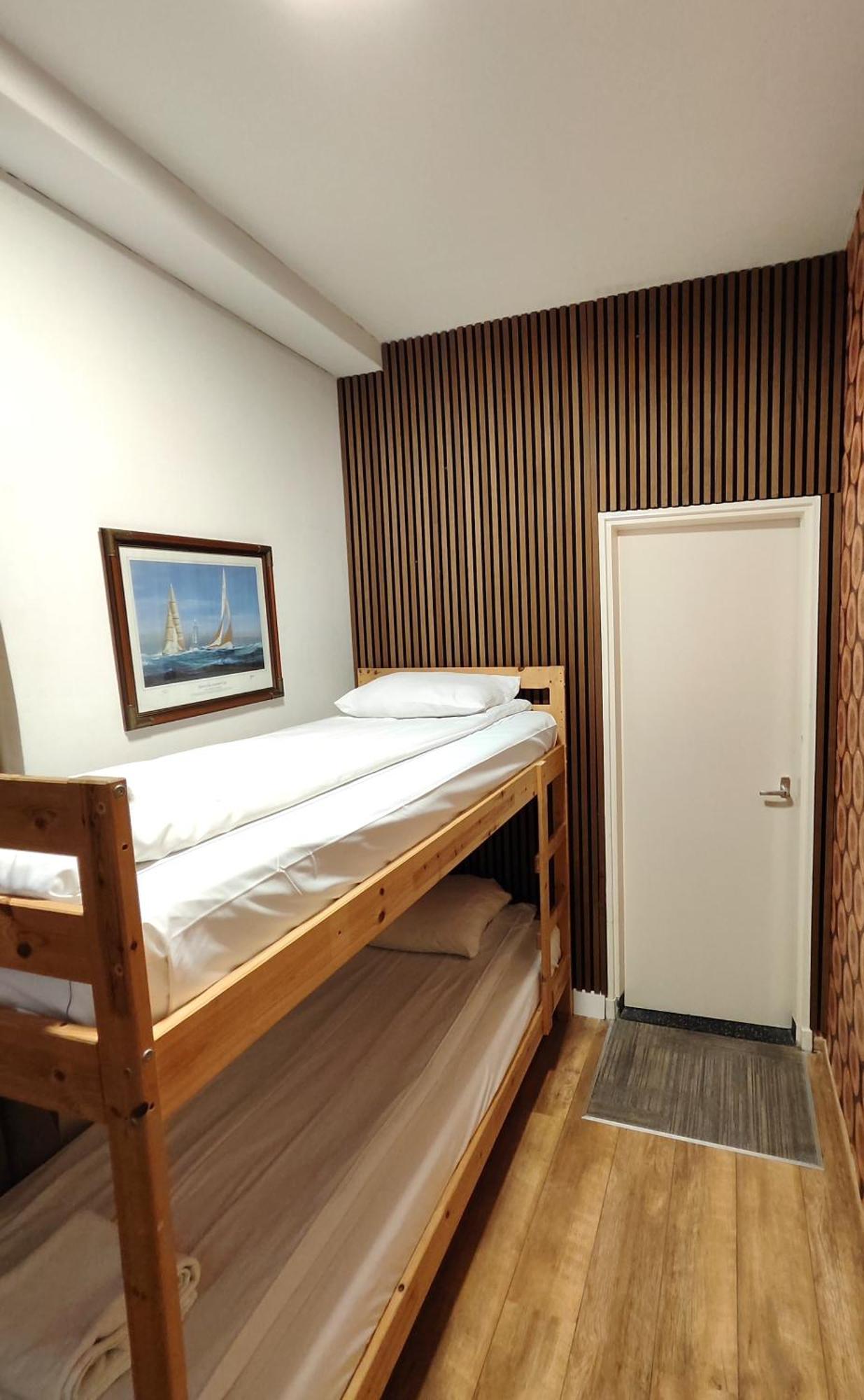 Hotel Holland Lodge Утрехт Экстерьер фото