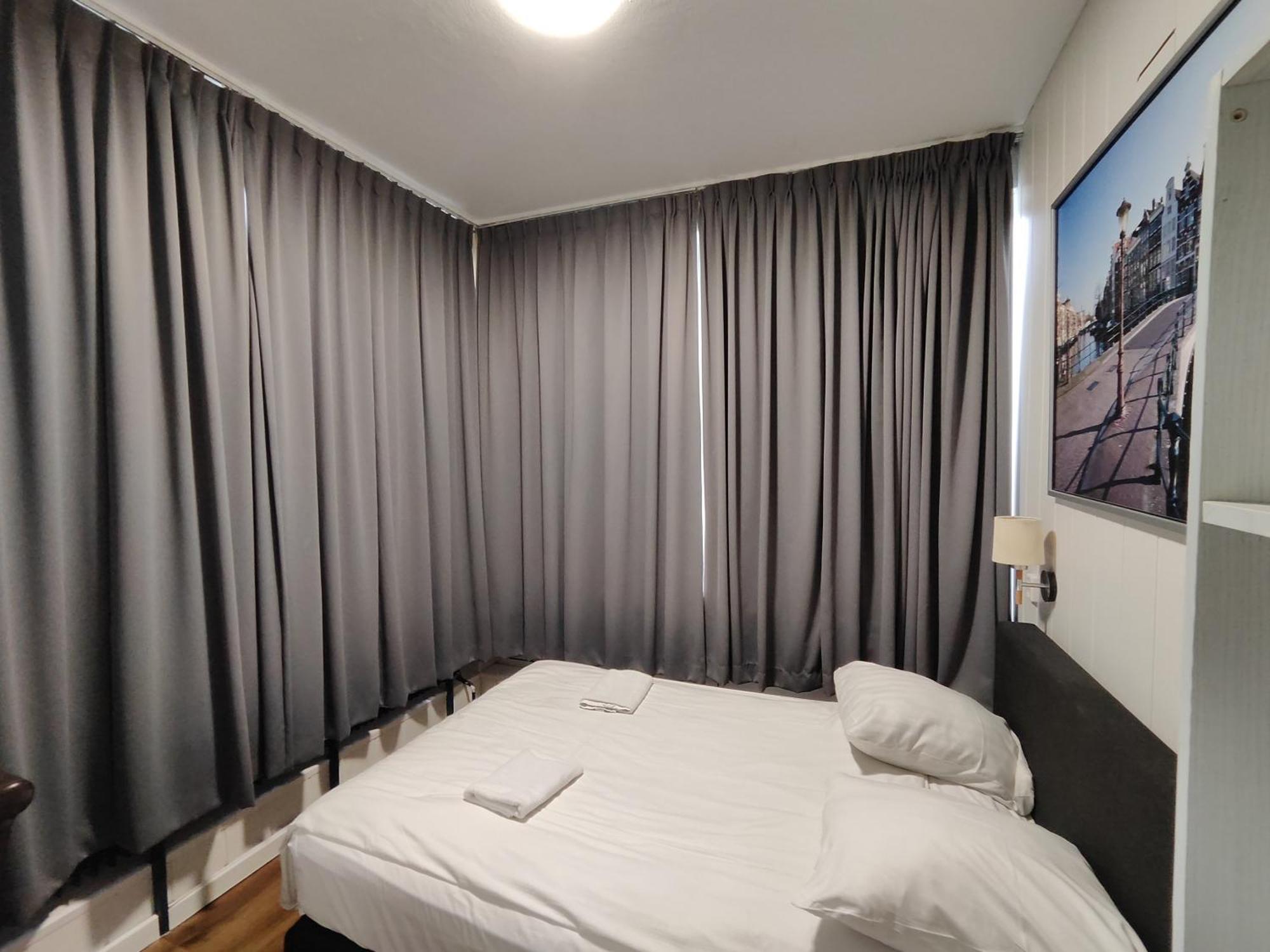 Hotel Holland Lodge Утрехт Экстерьер фото