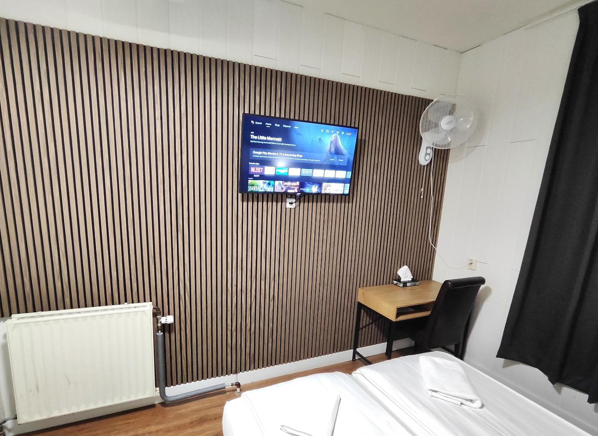 Hotel Holland Lodge Утрехт Экстерьер фото