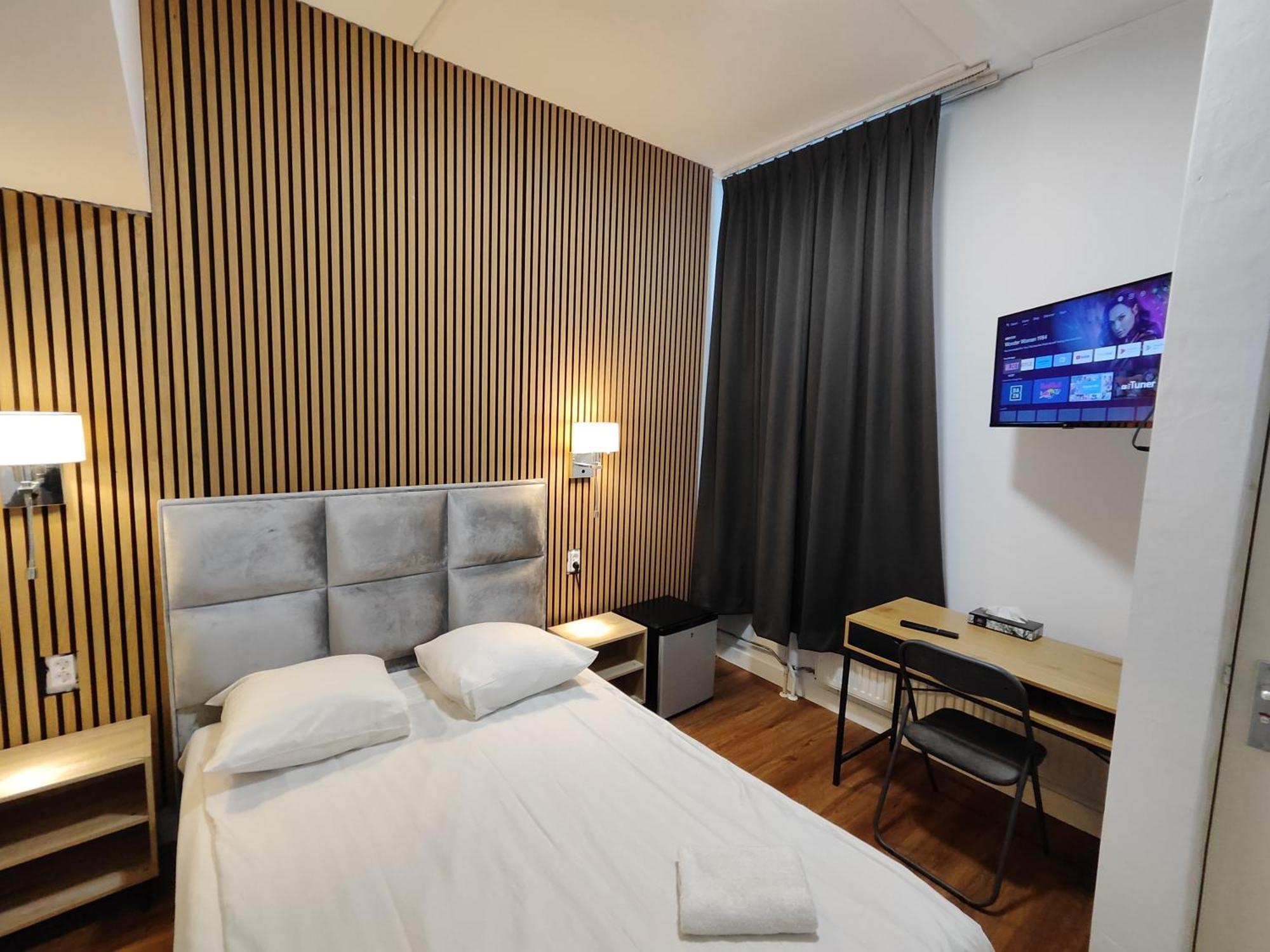 Hotel Holland Lodge Утрехт Экстерьер фото